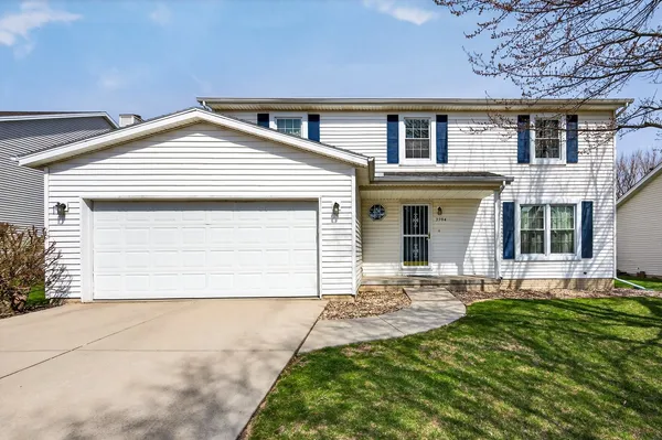 $309,900 | 2704 Brighton Lane, Bloomington, IL 61704