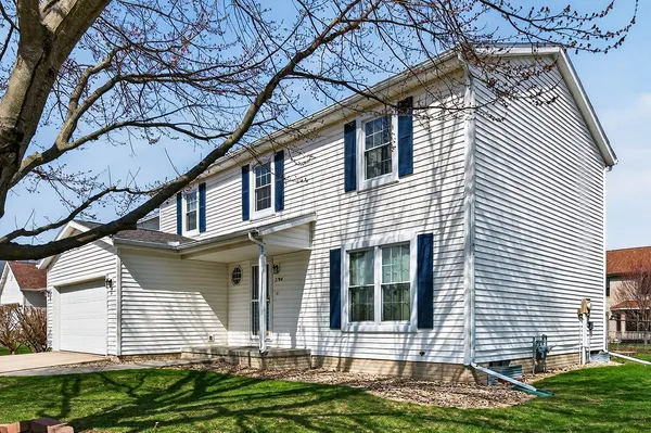 $309,900 | 2704 Brighton Lane, Bloomington, IL 61704