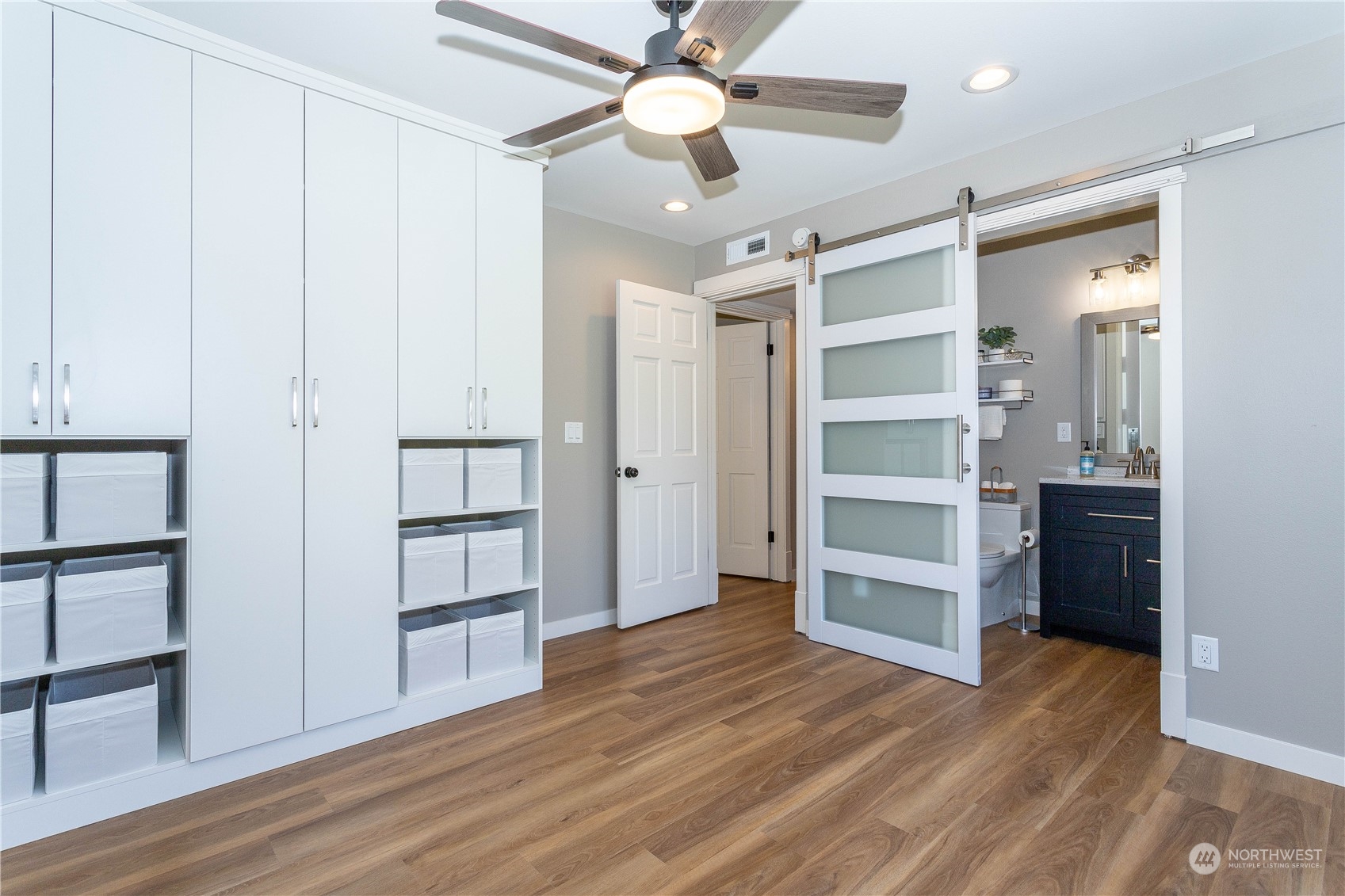 14001 145th Avenue Southeast Renton, WA 98059 - Photo 11 of 23 Gallery Image 11