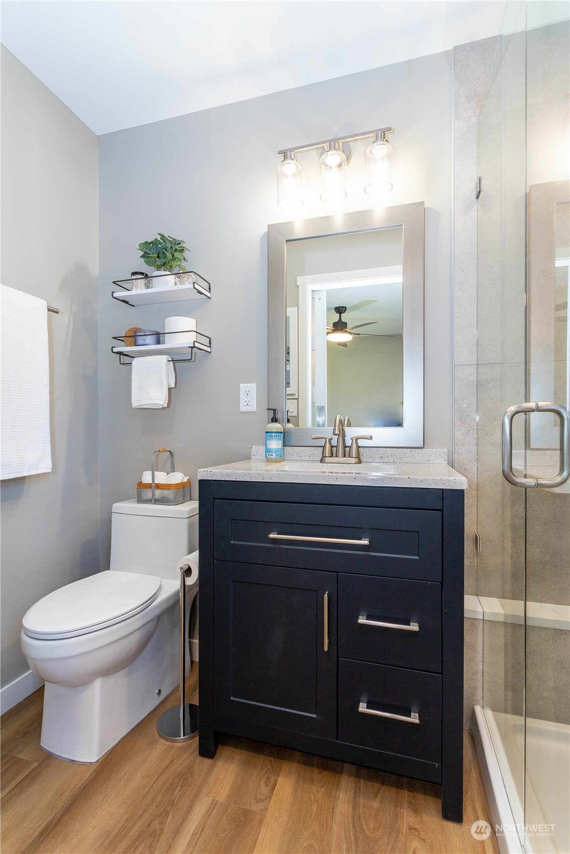 14001 145th Avenue Southeast Renton, WA 98059 - Photo 13 of 23 Gallery Image 13