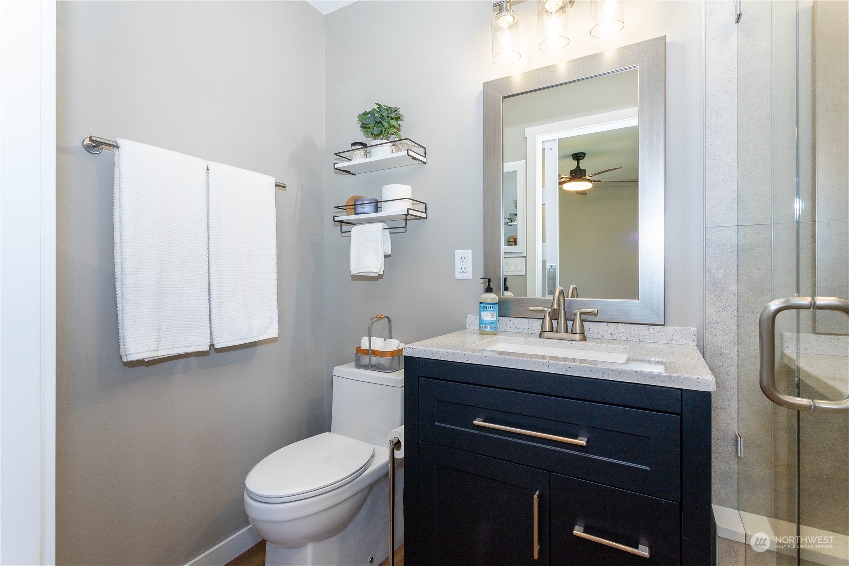 14001 145th Avenue Southeast Renton, WA 98059 - Photo 14 of 23 Gallery Image 14