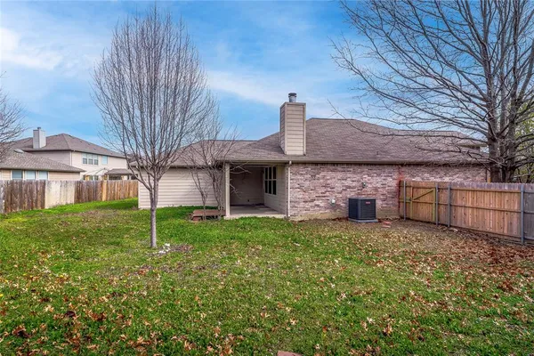 $2,000 | 1306 Vireo Court, Aubrey, TX 76227