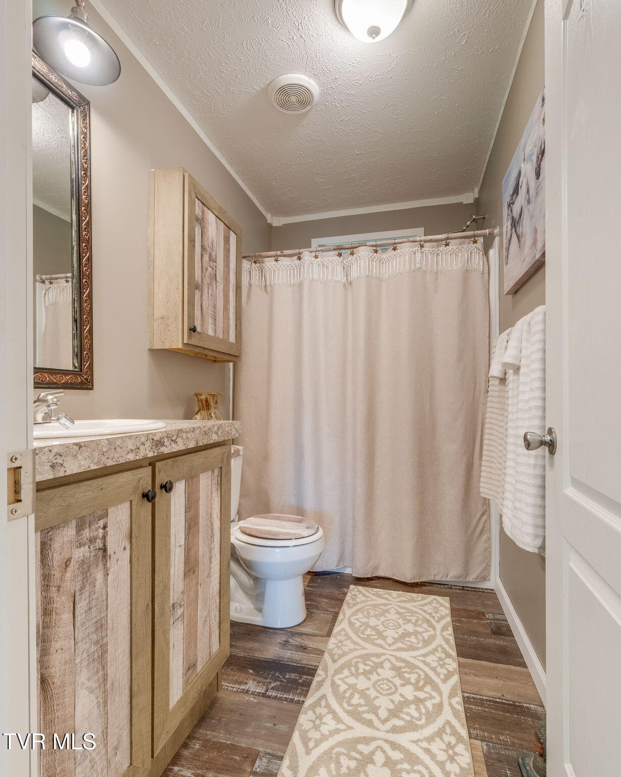 18378 Buffalo Pond Road Bristol, VA 24202 - Photo 24 of 50 025