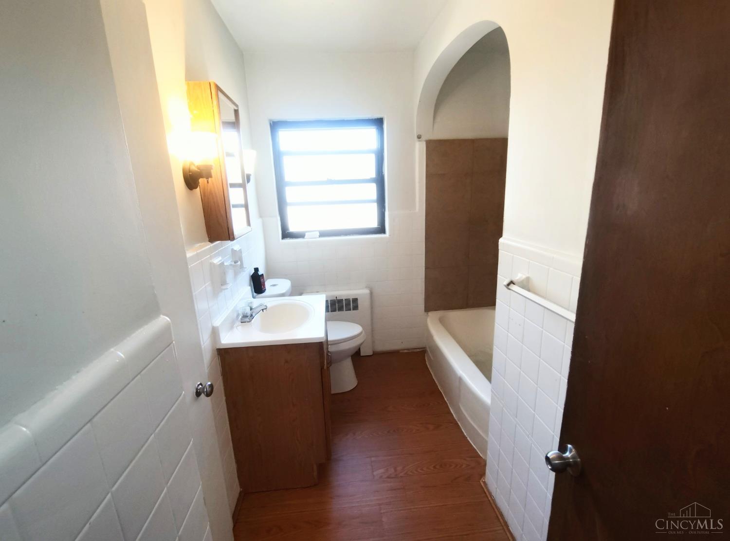 2449 Ferguson Road Cincinnati, OH 45238 - Photo 5 of 13
