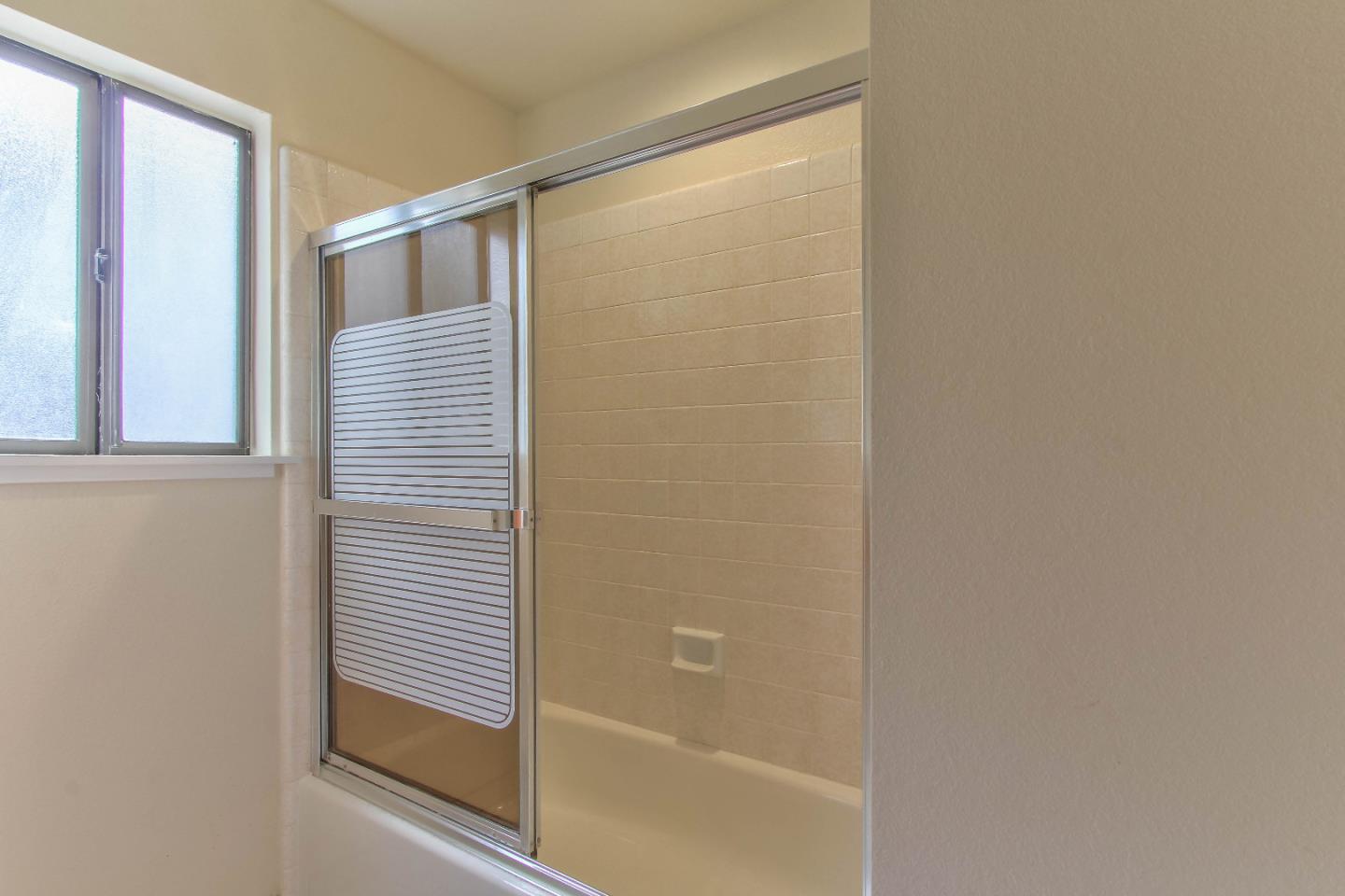 18441 Moro Road Salinas, CA 93907 - Photo 13 of 15 Gallery Image 13