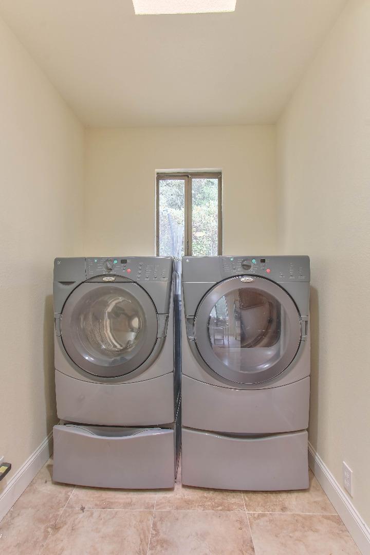 18441 Moro Road Salinas, CA 93907 - Photo 9 of 15 Gallery Image 9