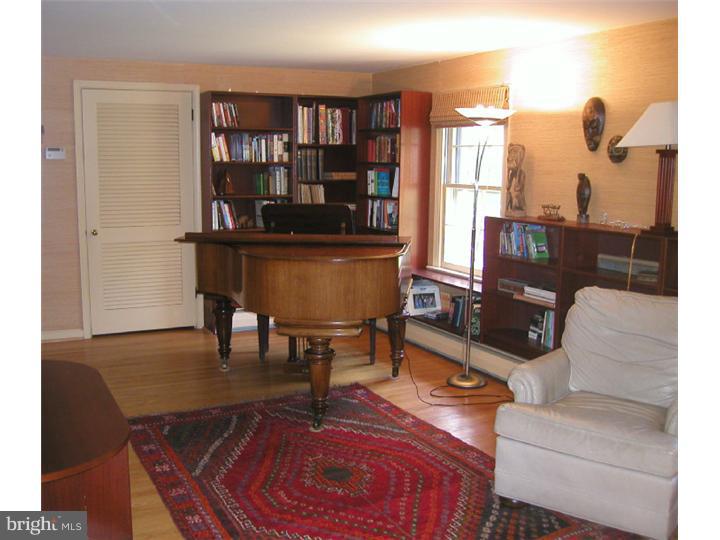 715 Woodcrest Road Radnor, PA 19087 - Photo 14 of 18