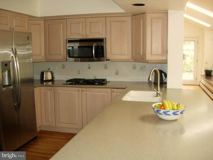 715 Woodcrest Road Radnor, PA 19087 - Photo 9 of 18