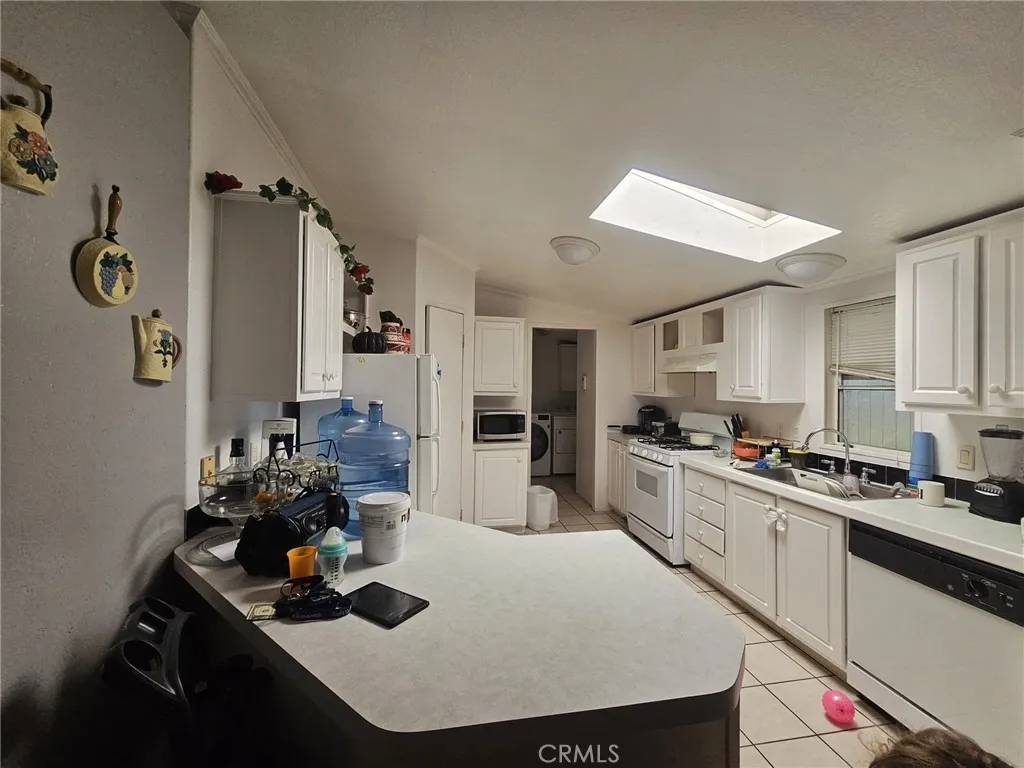 16600 Downey, Unit 27 Paramount, CA 90723 - Photo 11 of 22
