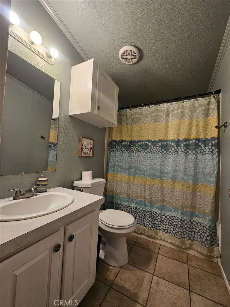 16600 Downey, Unit 27 Paramount, CA 90723 - Photo 16 of 22