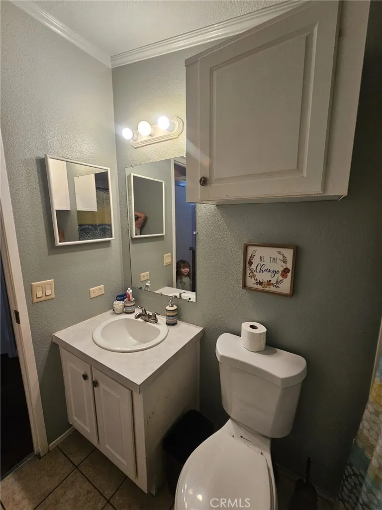 16600 Downey, Unit 27 Paramount, CA 90723 - Photo 7 of 22