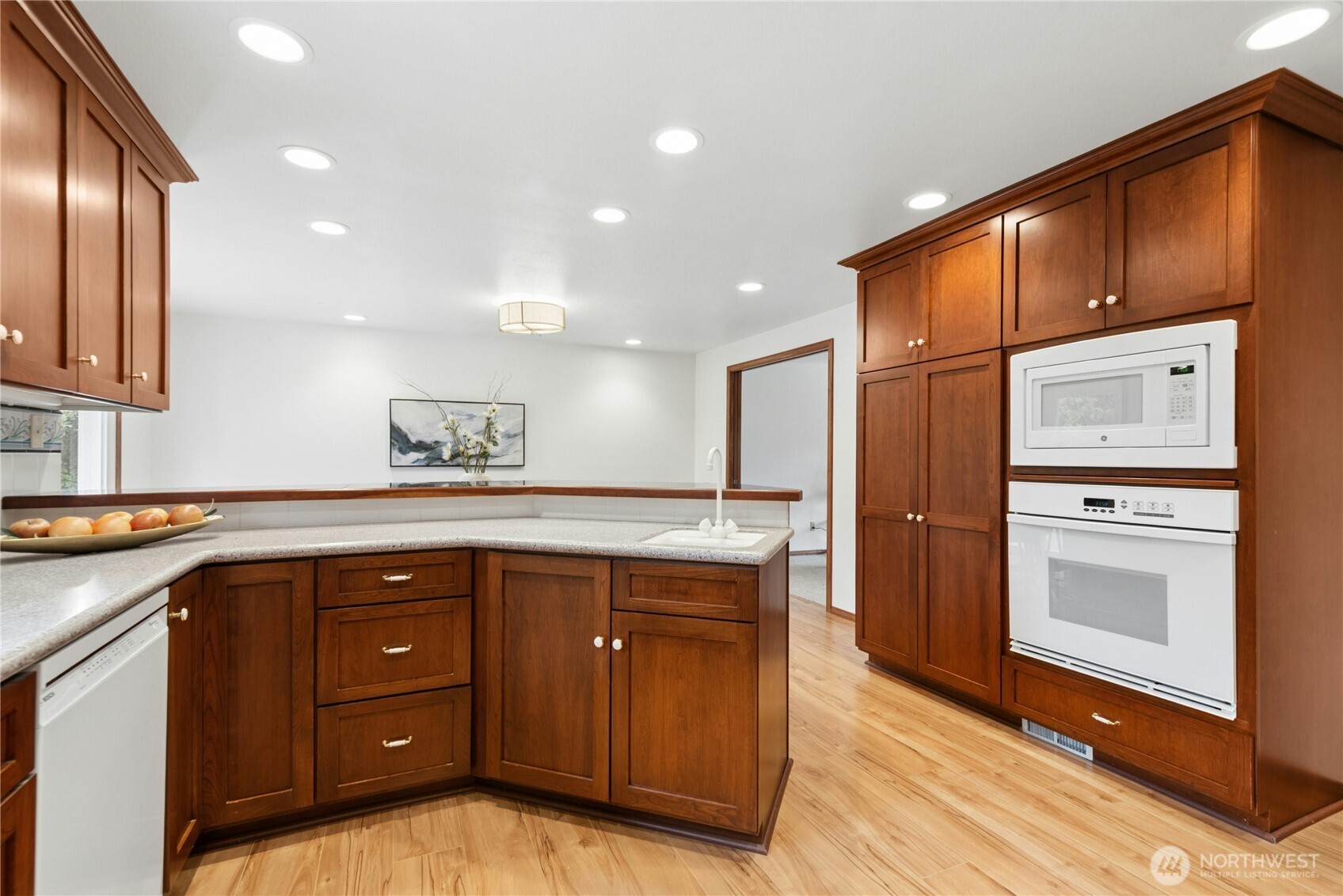 14517 Southeast 183rd Street Renton, WA 98058 - Photo 12 of 40 Gallery Image 12