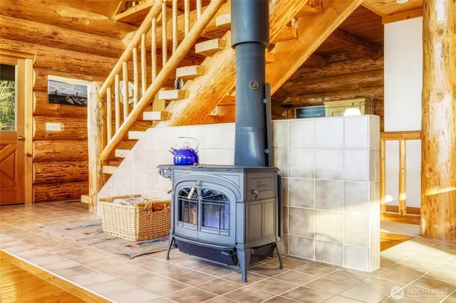 $1,790,000 | 154 Rockaway Beach Lane, Camano Island, WA 98282