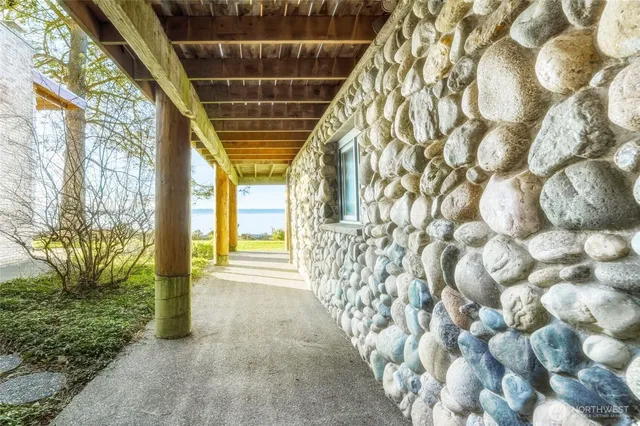 $1,790,000 | 154 Rockaway Beach Lane, Camano Island, WA 98282