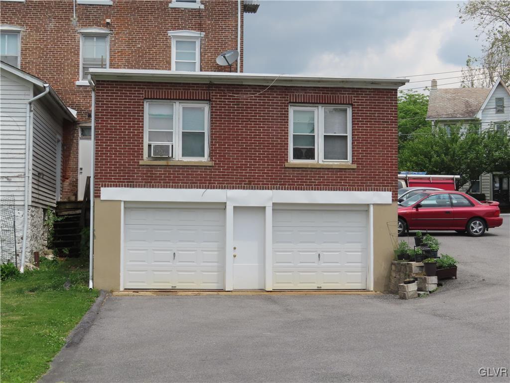 4317 Howertown Road Northampton, PA 18067 - Photo 6 of 33 Gallery Image 6