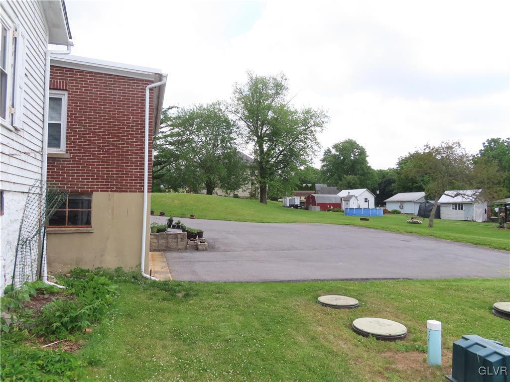 4317 Howertown Road Northampton, PA 18067 - Photo 7 of 33 Gallery Image 7