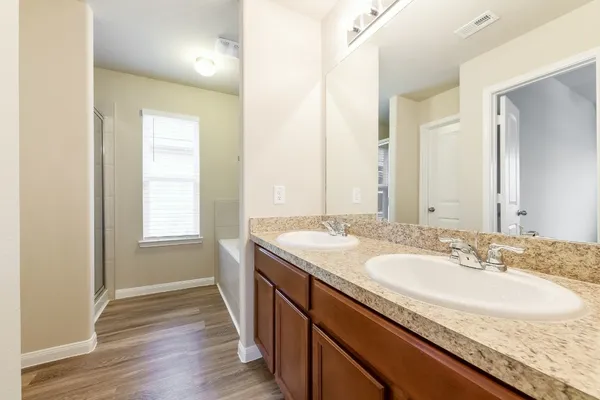 $2,115 | 18606 Cooper Ravine Way, Katy, TX 77449