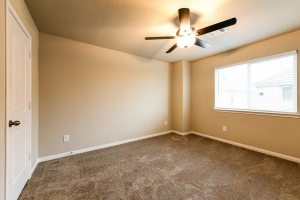 $2,115 | 18606 Cooper Ravine Way, Katy, TX 77449