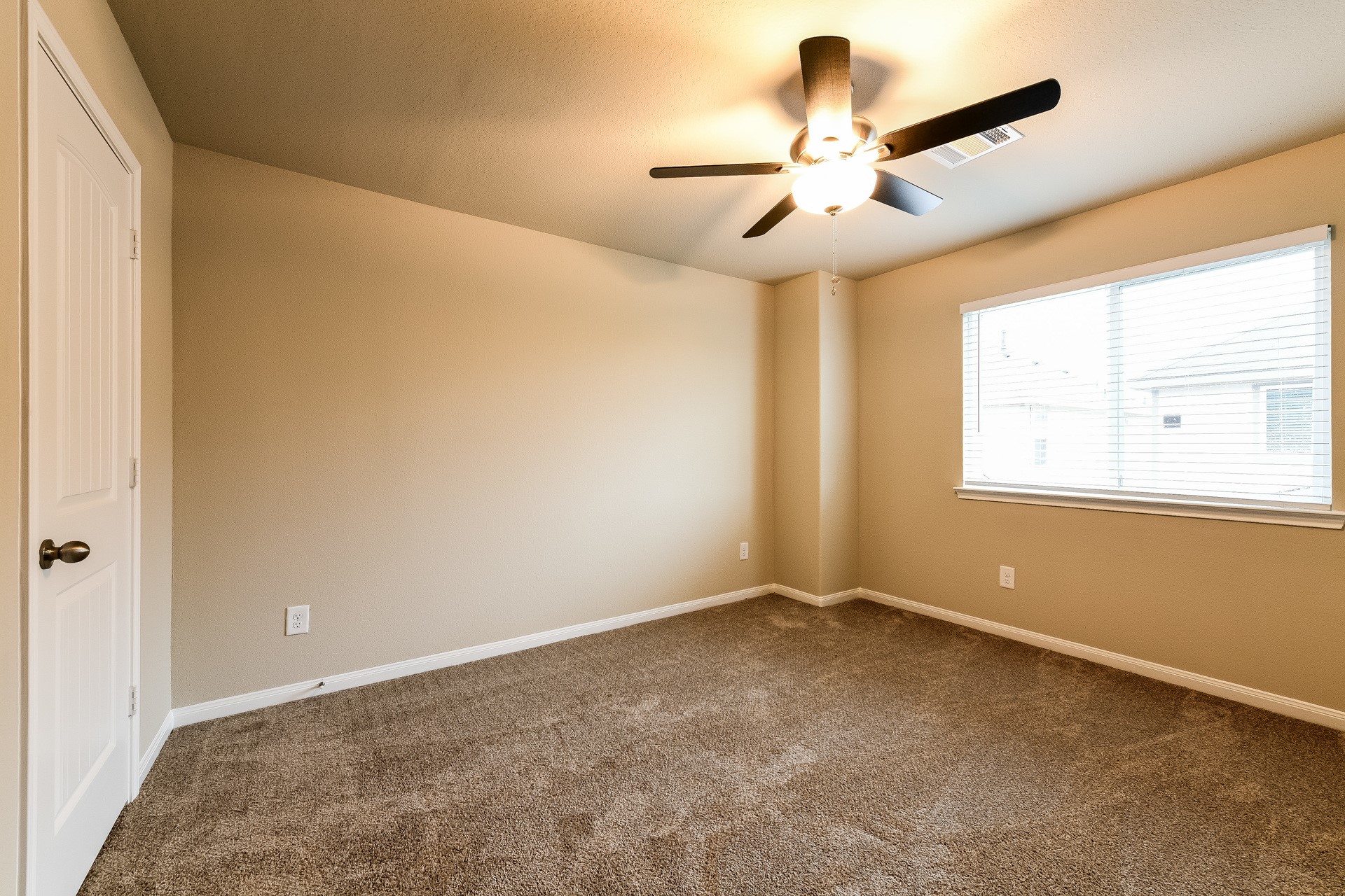 18606 Cooper Ravine Way Katy, TX 77449 - Photo 14 of 17