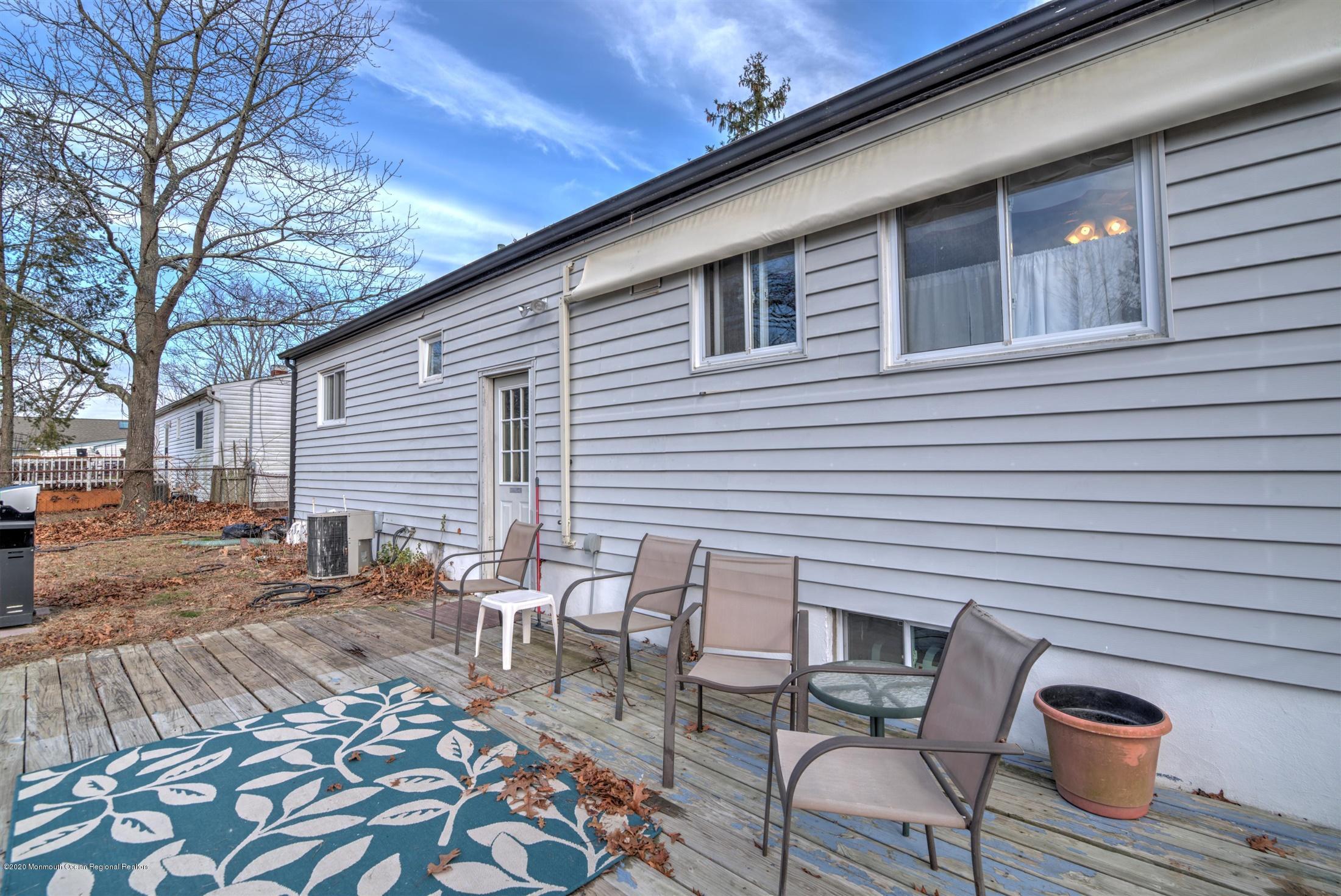 60 Mallard Road Bayville, NJ 08721 - Photo 18 of 20 a outdoor space with a patio
