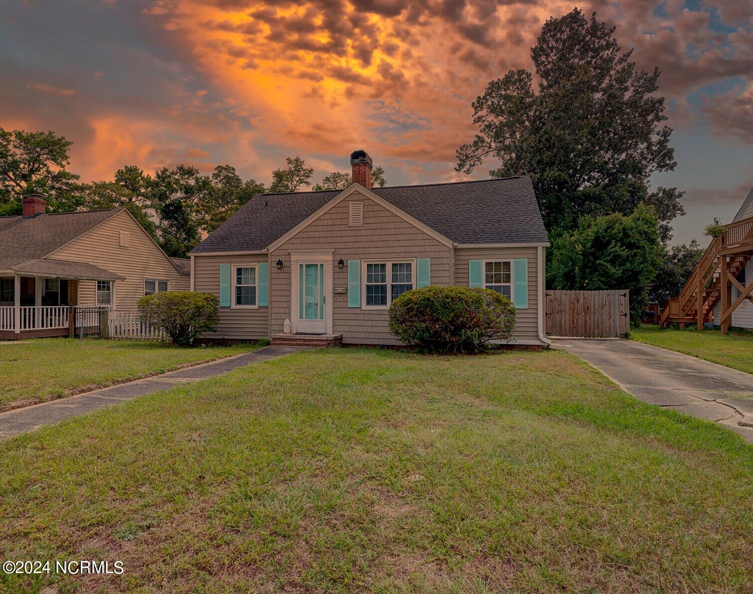 2208 Brandon Road Wilmington, NC 28405 - Photo 2 of 32 untitled-5_dusk