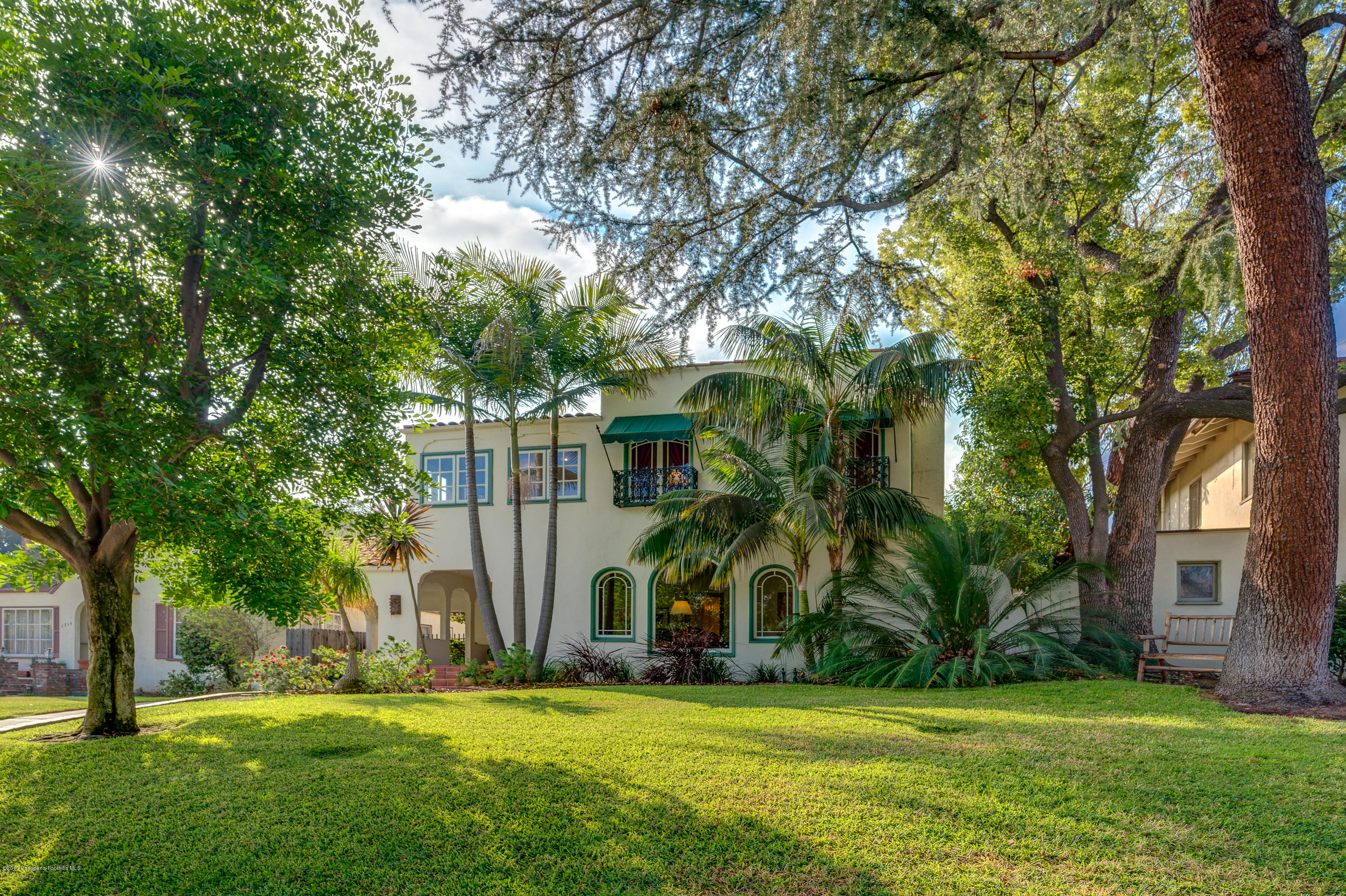 1711 Laurel Street South Pasadena, CA 91030 - Photo 2 of 19 Spacious Front Yard