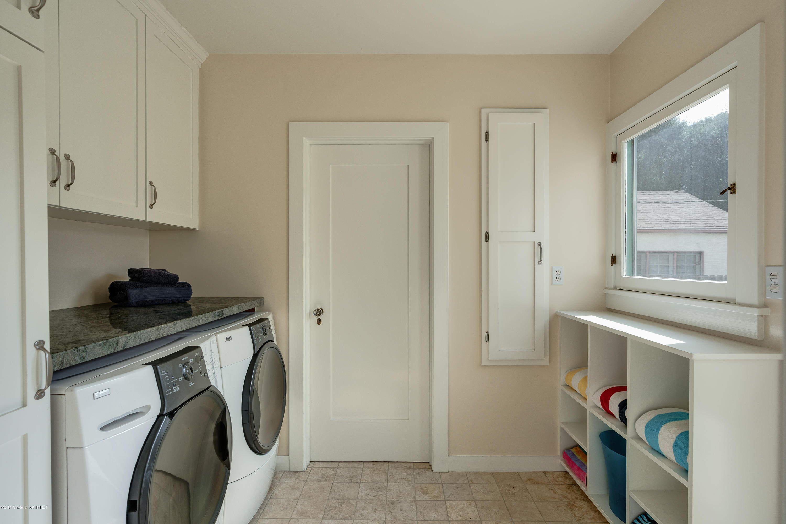 1711 Laurel Street South Pasadena, CA 91030 - Photo 12 of 19 Laundry Room