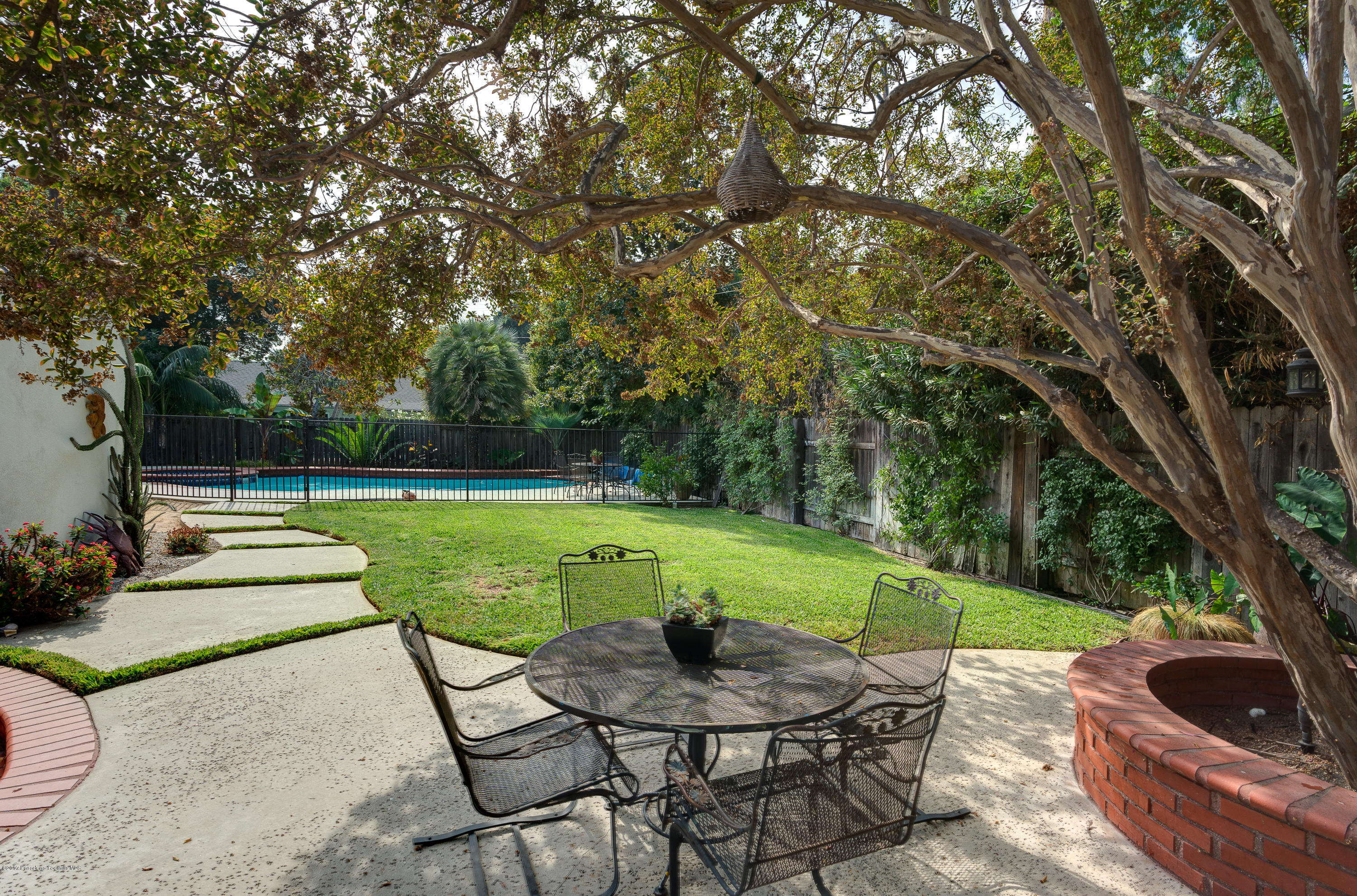 1711 Laurel Street South Pasadena, CA 91030 - Photo 15 of 19 Back Patio