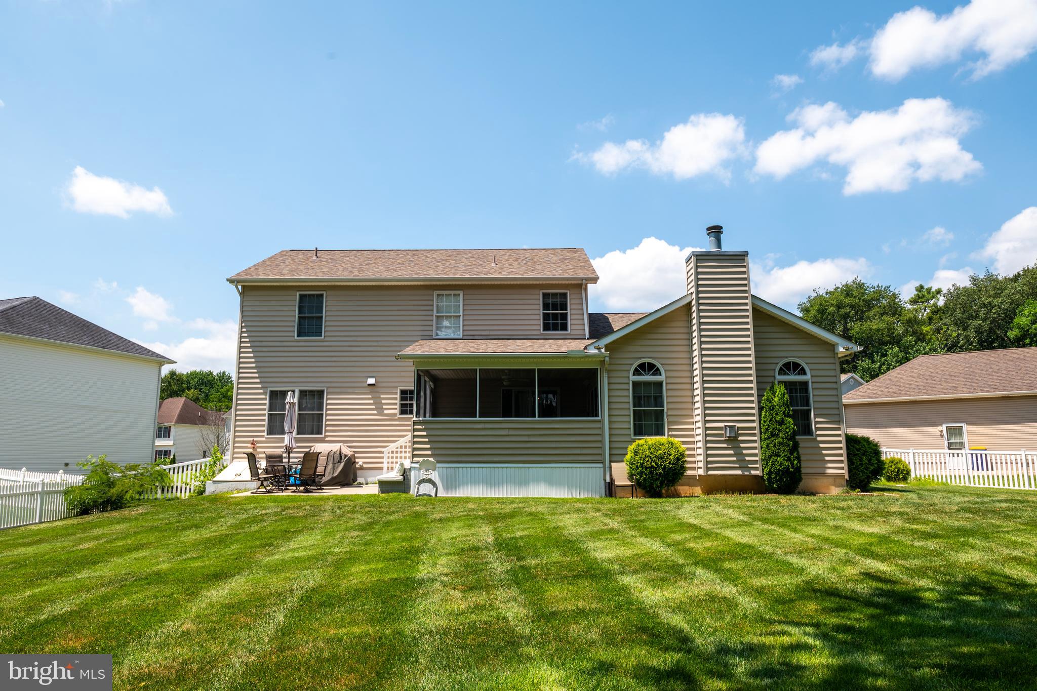 128 Jillian Court Dover, DE 19901 - Photo 43 of 45 a front view of house with yard and green space