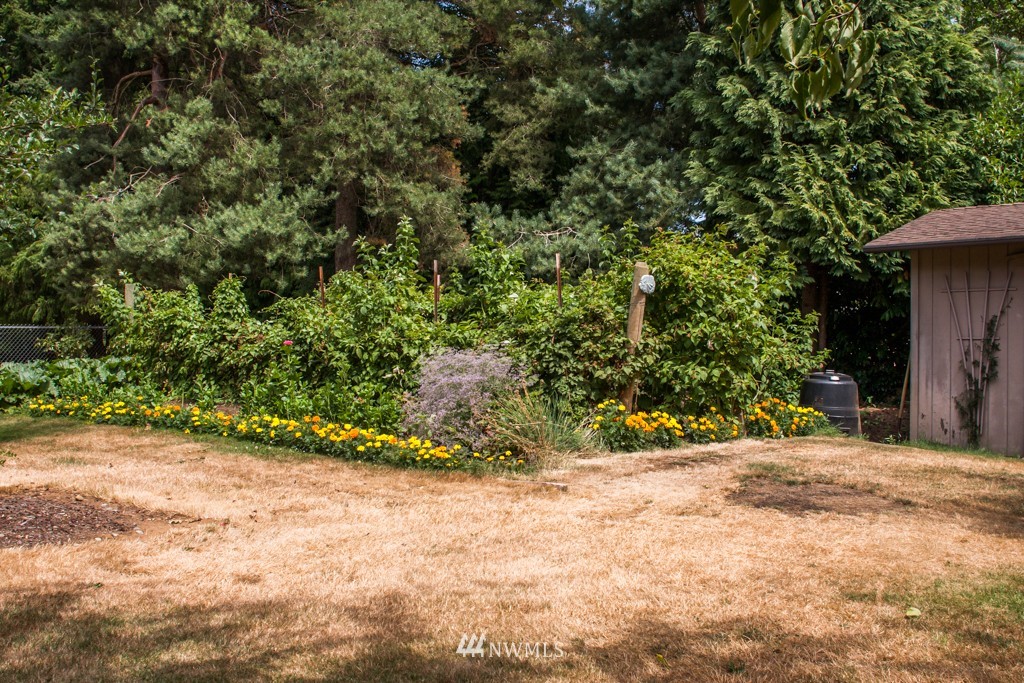 6454 Old Guide Road Lynden, WA 98264 - Photo 21 of 23