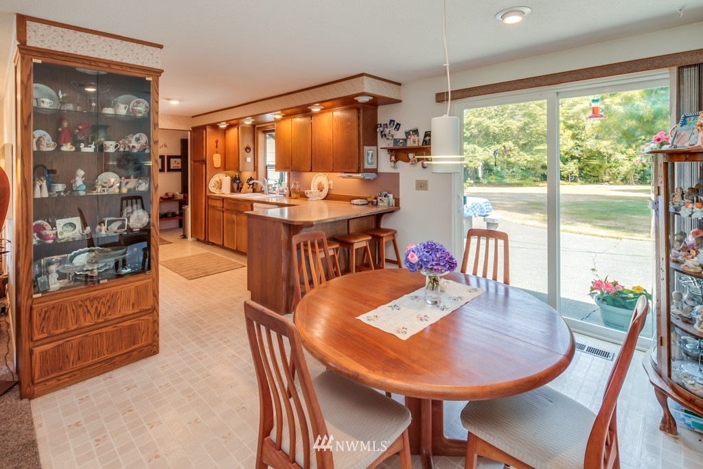 6454 Old Guide Road Lynden, WA 98264 - Photo 5 of 23