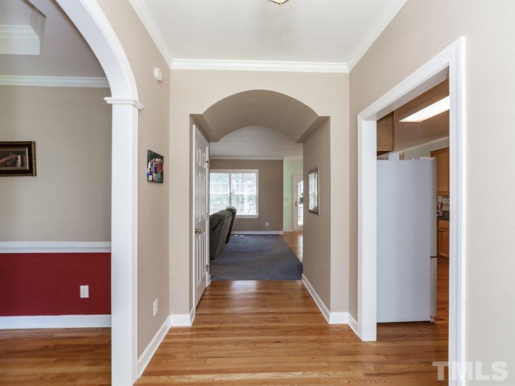 2805 Shofield Court Raleigh, NC 27615 - Photo 3 of 25