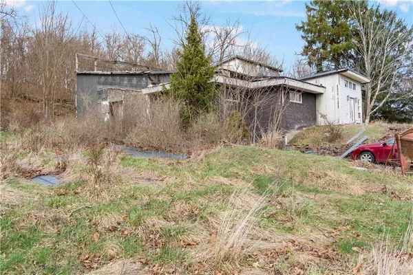 $150,000 | 465 Amsler Ridge Road, Sewickley, PA 15143