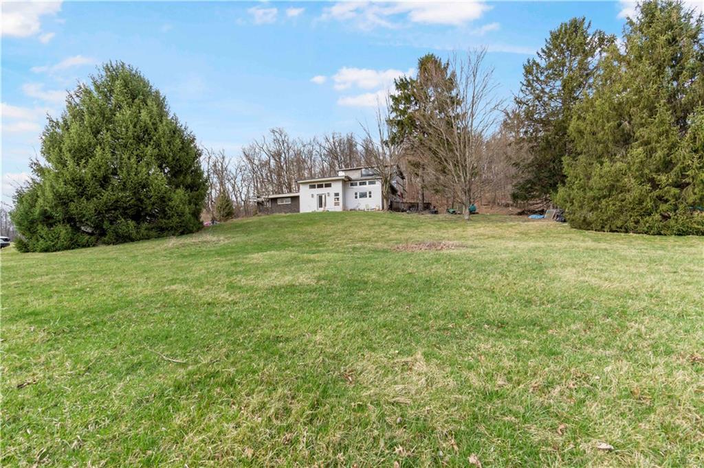 465 Amsler Ridge Road Sewickley, PA 15143 - Photo 8 of 12