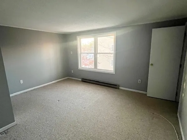 $2,300 | 1225 Pawtucket Boulevard, Unit 112, Lowell, MA 01854