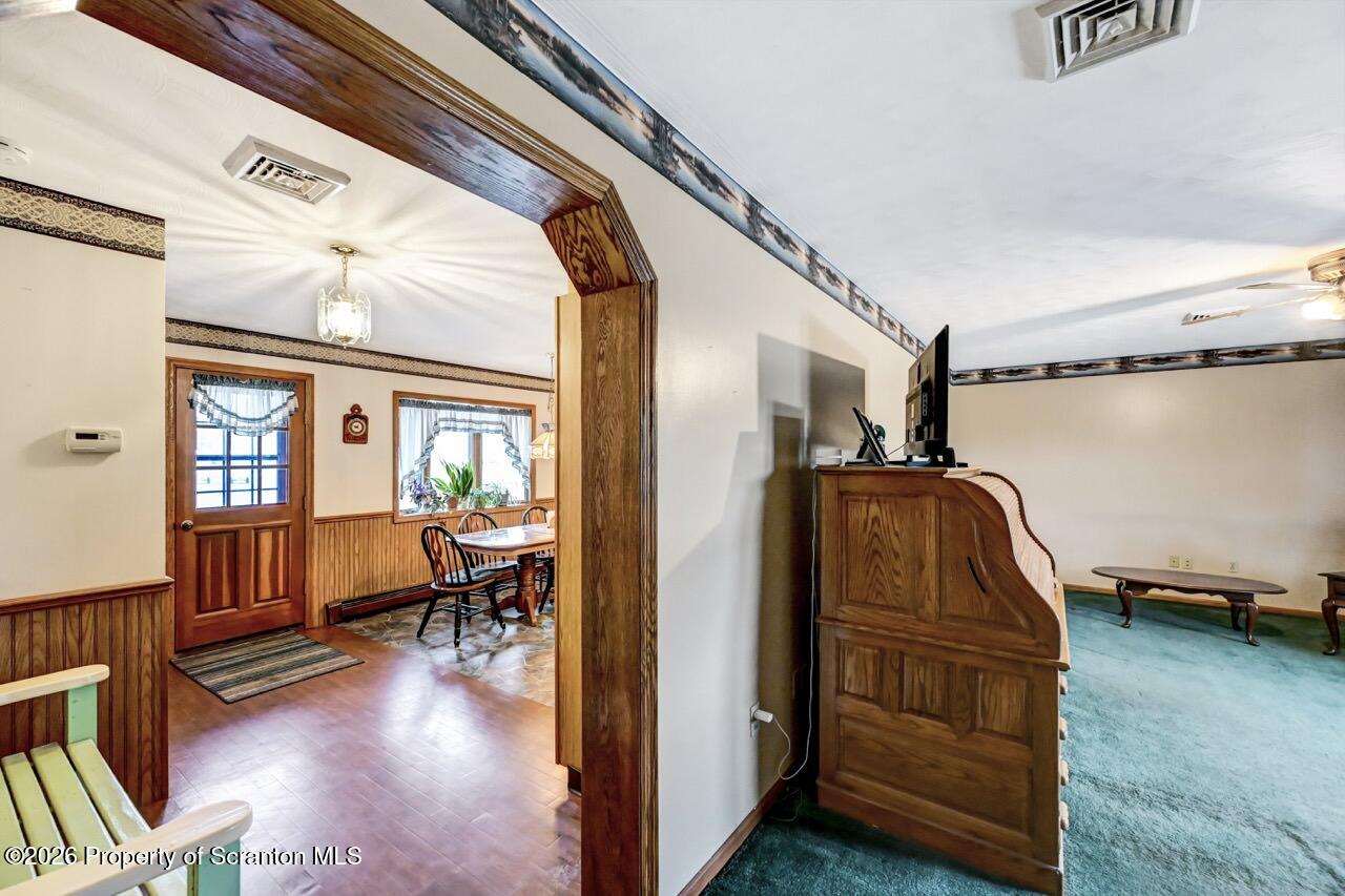 1560 Reservoir Road Moscow, PA 18444 - Photo 12 of 90 1560 Reservoir Rd 10 Large