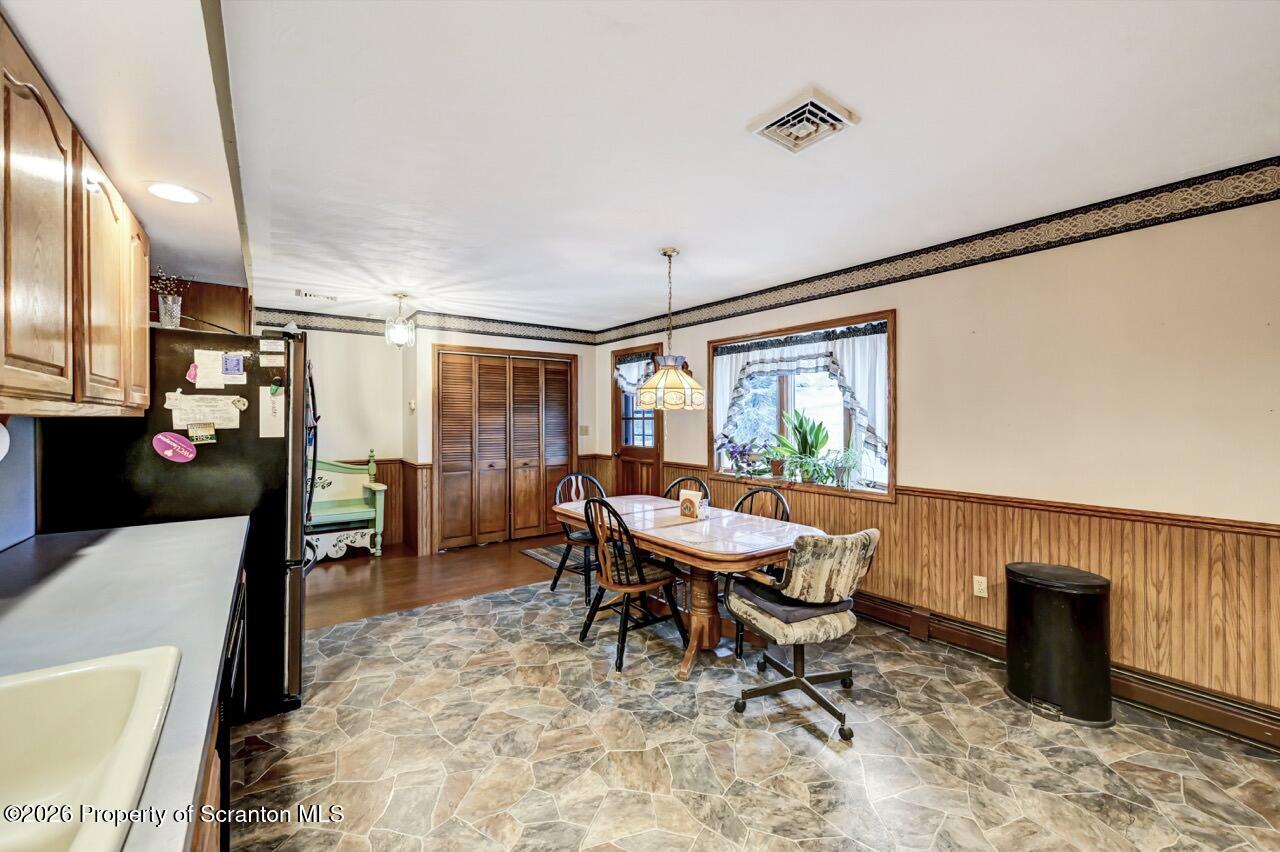 1560 Reservoir Road Moscow, PA 18444 - Photo 16 of 90 1560 Reservoir Rd 14 Large