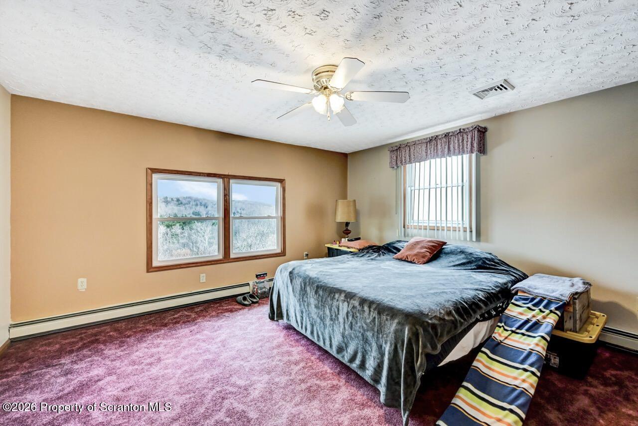 1560 Reservoir Road Moscow, PA 18444 - Photo 17 of 90 1560 Reservoir Rd 15 Large