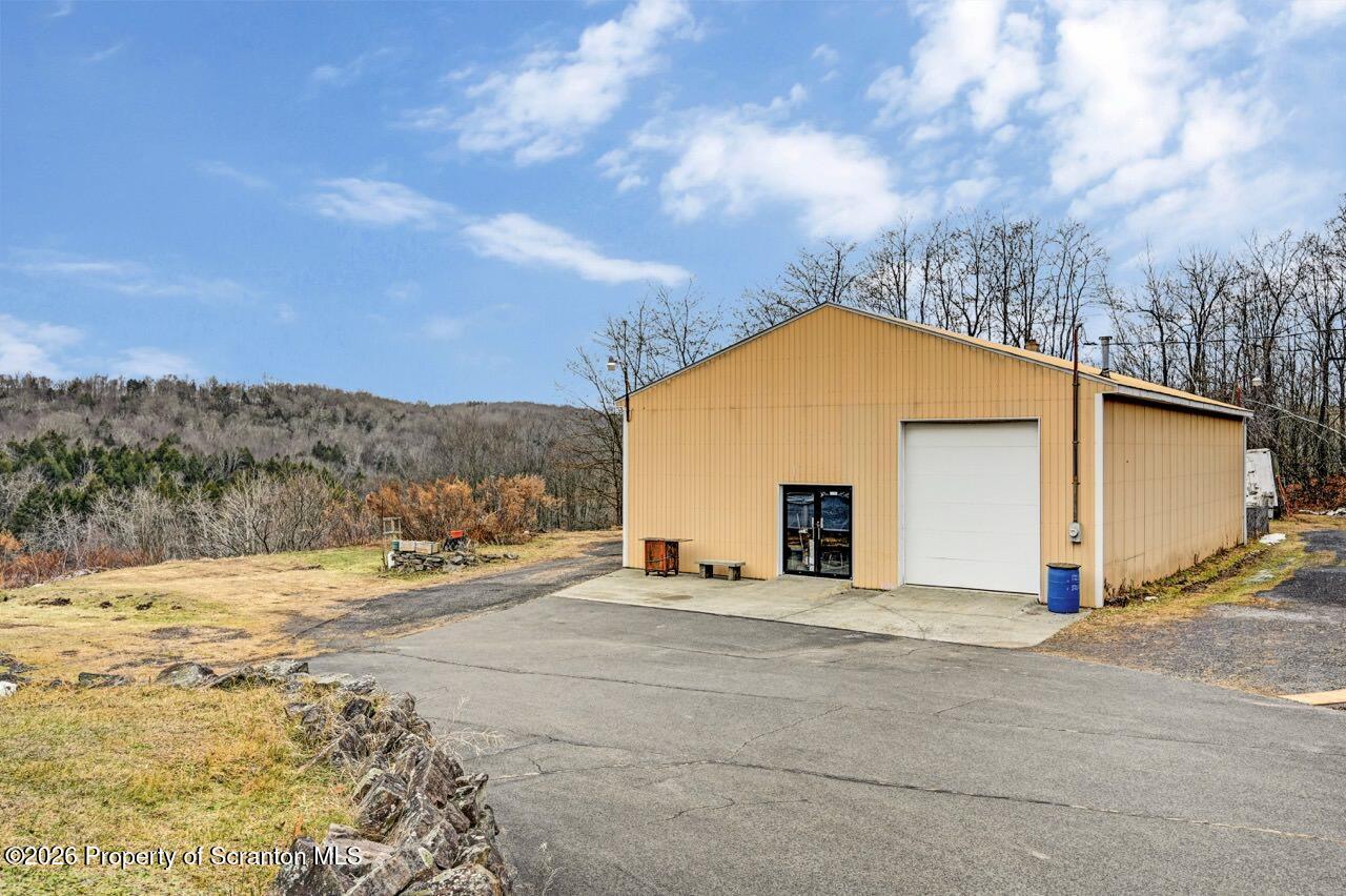 1560 Reservoir Road Moscow, PA 18444 - Photo 5 of 90 1560 Reservoir Rd 03 Large