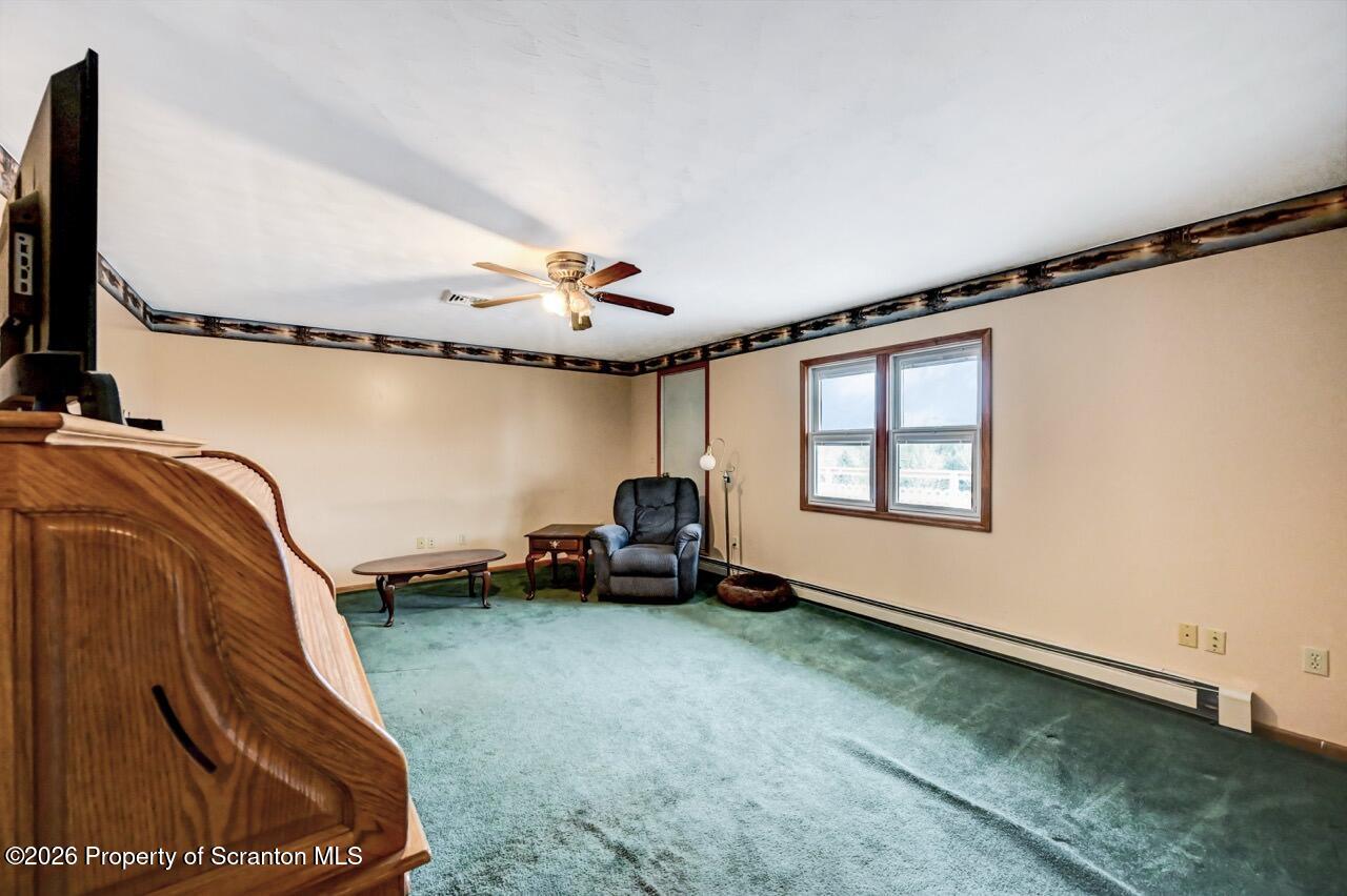 1560 Reservoir Road Moscow, PA 18444 - Photo 9 of 90 1560 Reservoir Rd 07 Large