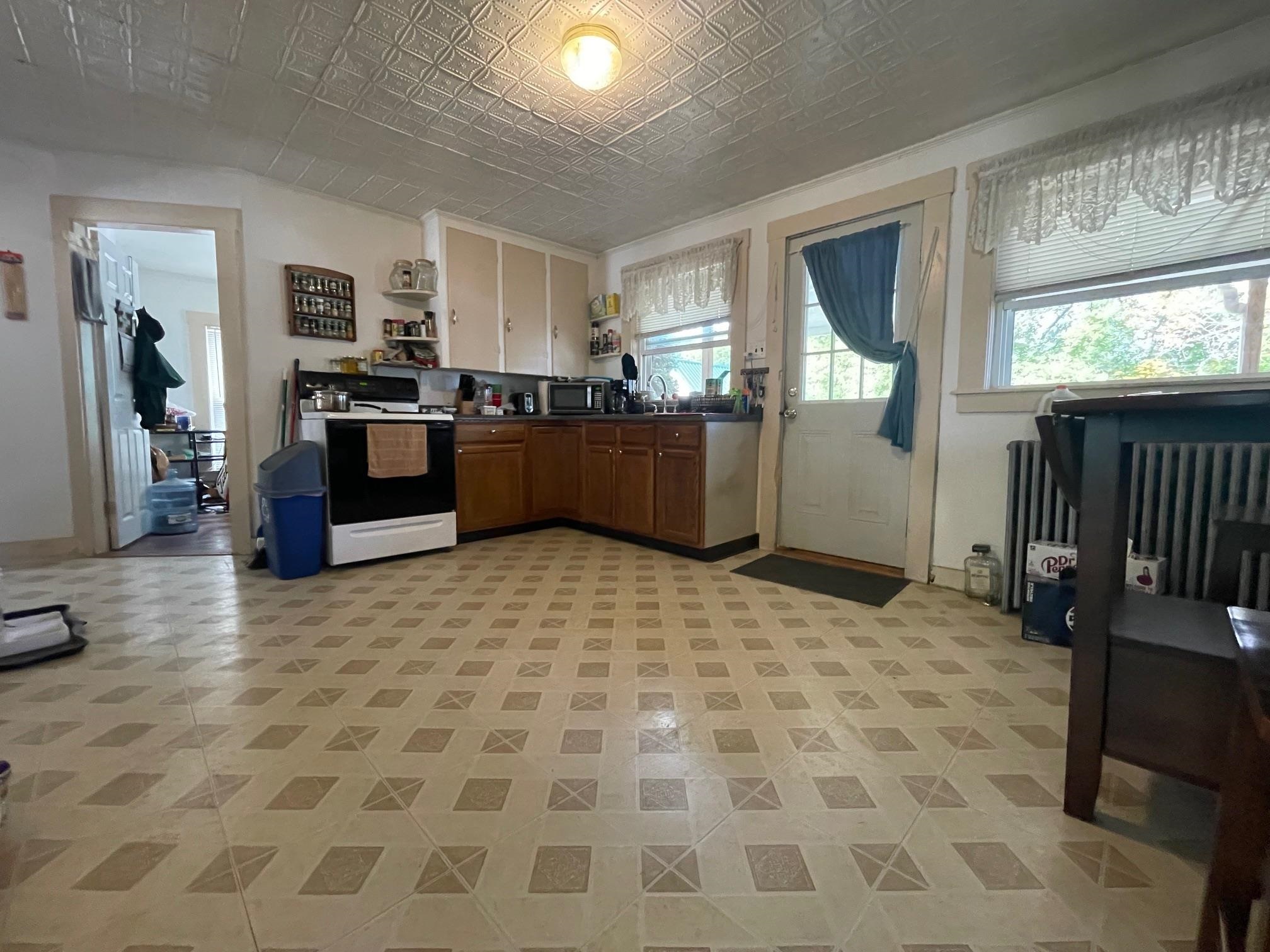 123 Franklin Street Franklin, NH 03235 - Photo 10 of 15