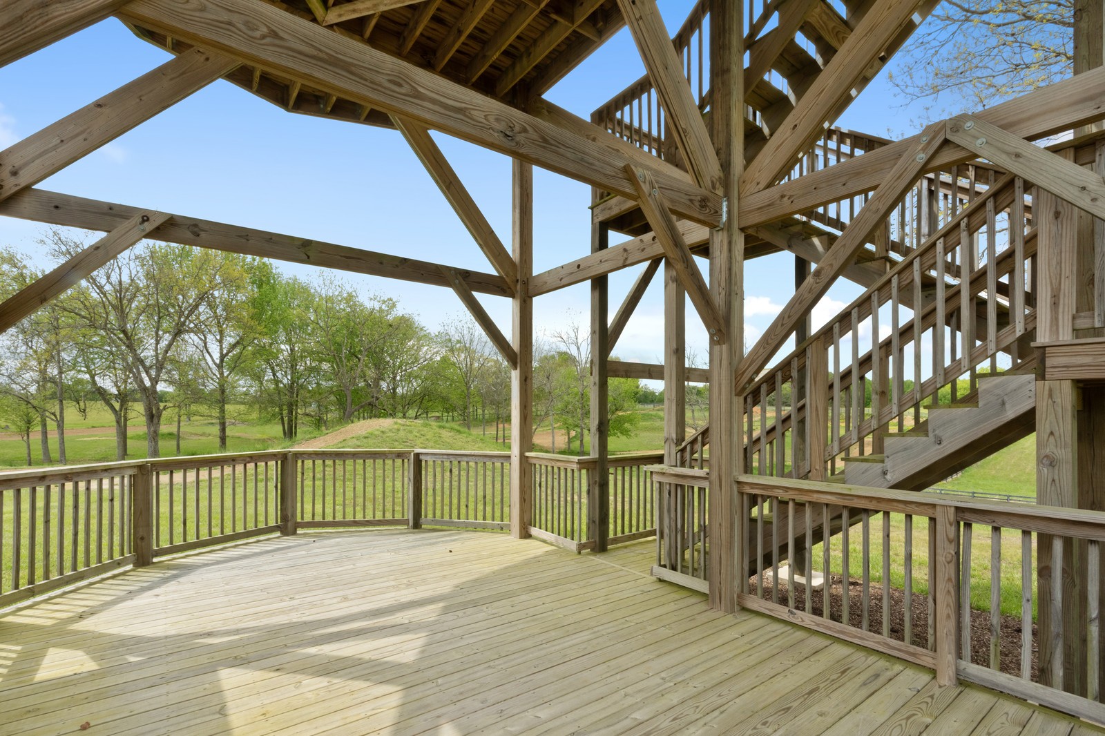 288 Lee Road Cottontown, TN 37048 - Photo 44 of 47 a view of a deck