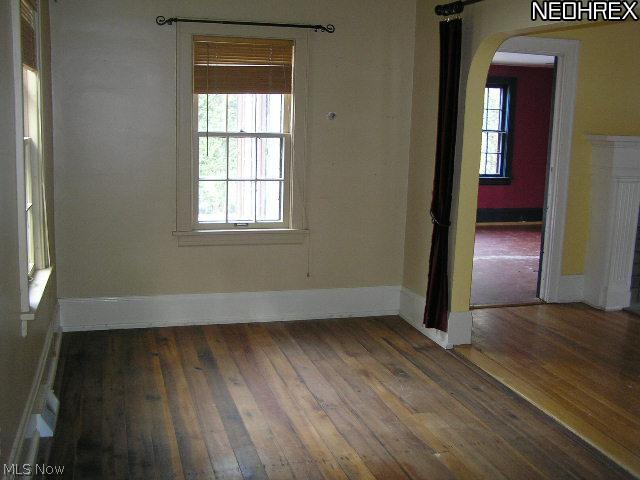 2388 Ridgewood Road Akron, OH 44313 - Photo 10 of 25 office/dining flex area