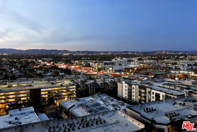 $3,649,000 | 13700 Marina Pointe Drive, Unit 1620, Marina del Rey, CA 90292