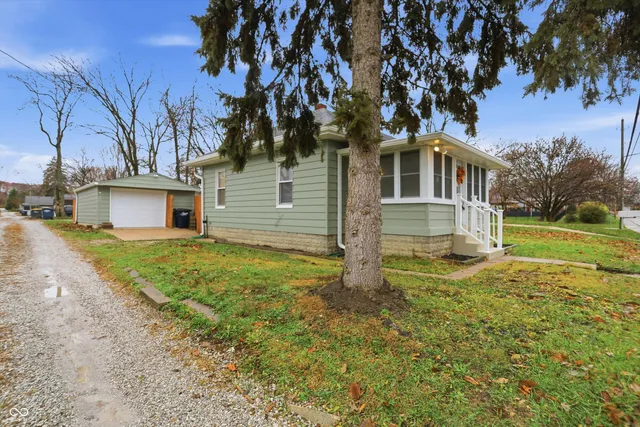 $189,900 | 1121 Alton Street, Beech Grove, IN 46107