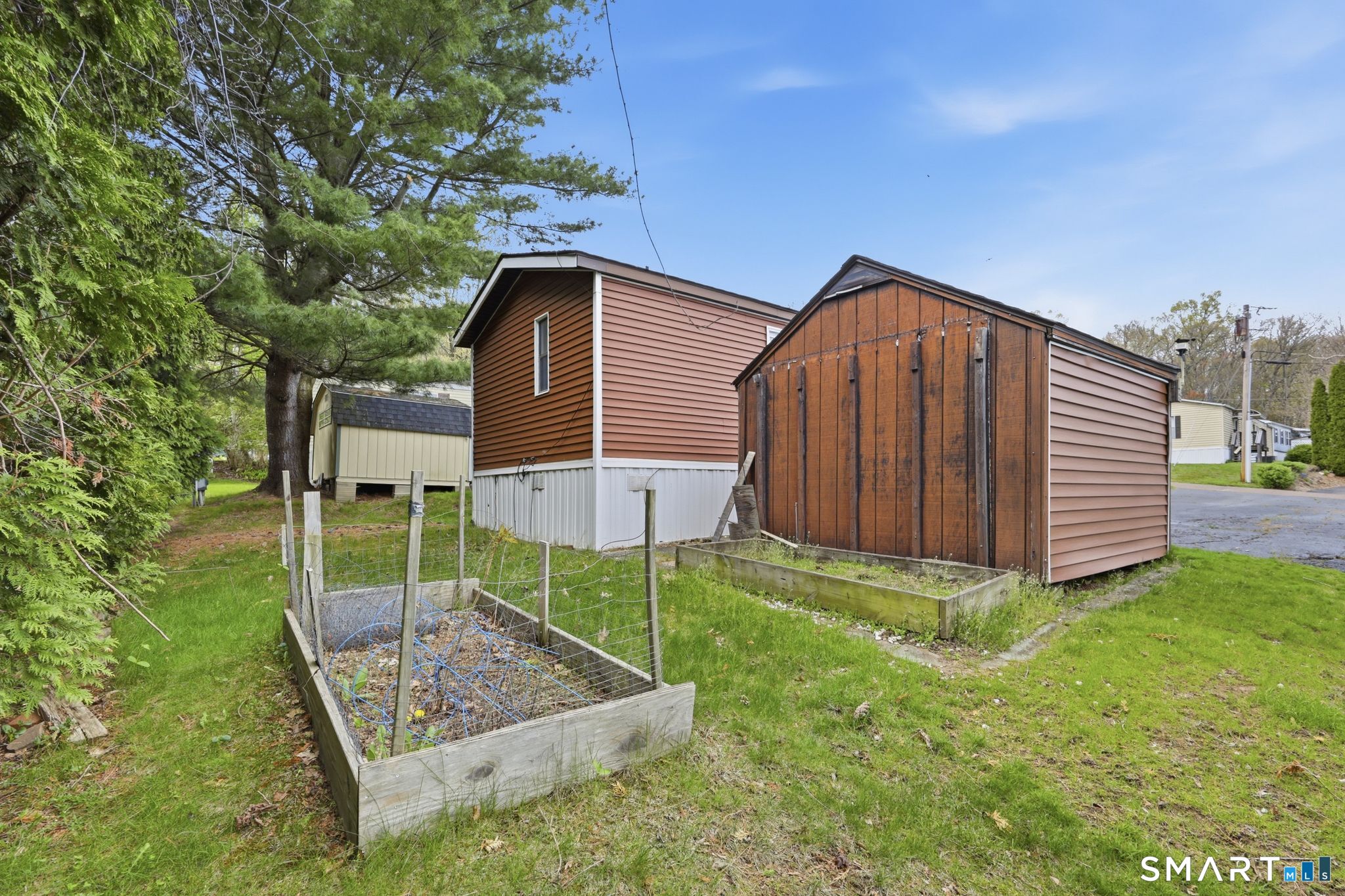 325 Kelly Road Vernon, CT 06066 - Photo 32 of 37