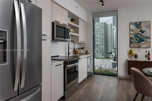 $3,626 | 221 Southwest 12th Street, Unit PH7, Miami, FL 33130
