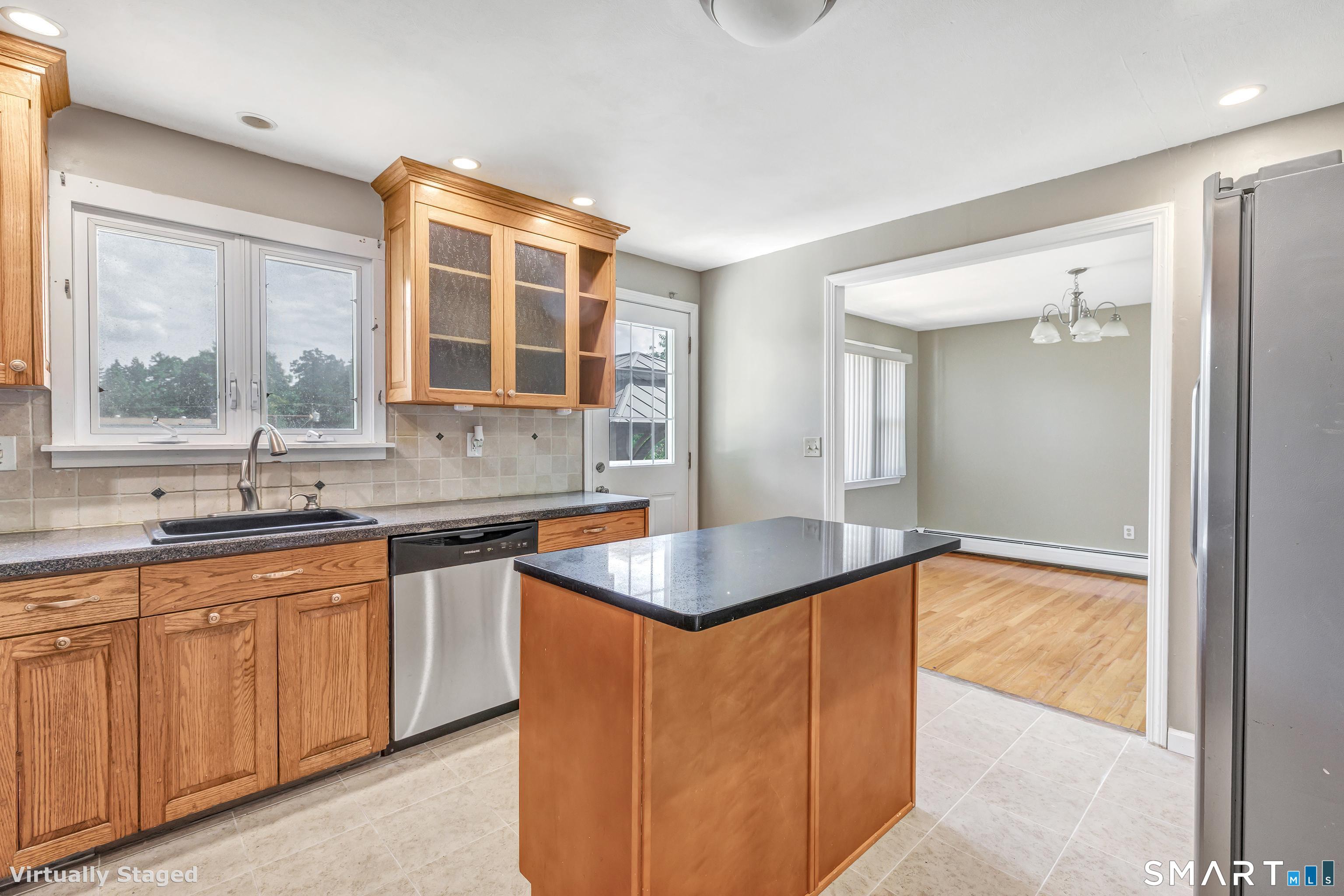 175 Post Oak Road Stratford, CT 06614 - Photo 9 of 33 KITCHEN