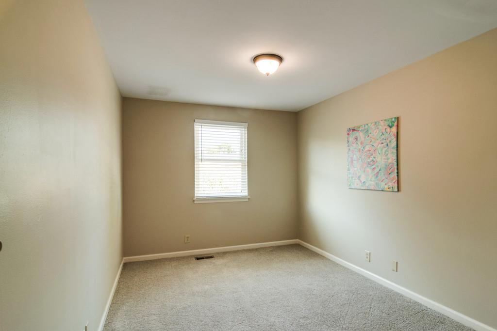 931 General George Patton Road Nashville, TN 37221 - Photo 16 of 22 an empty room with a window