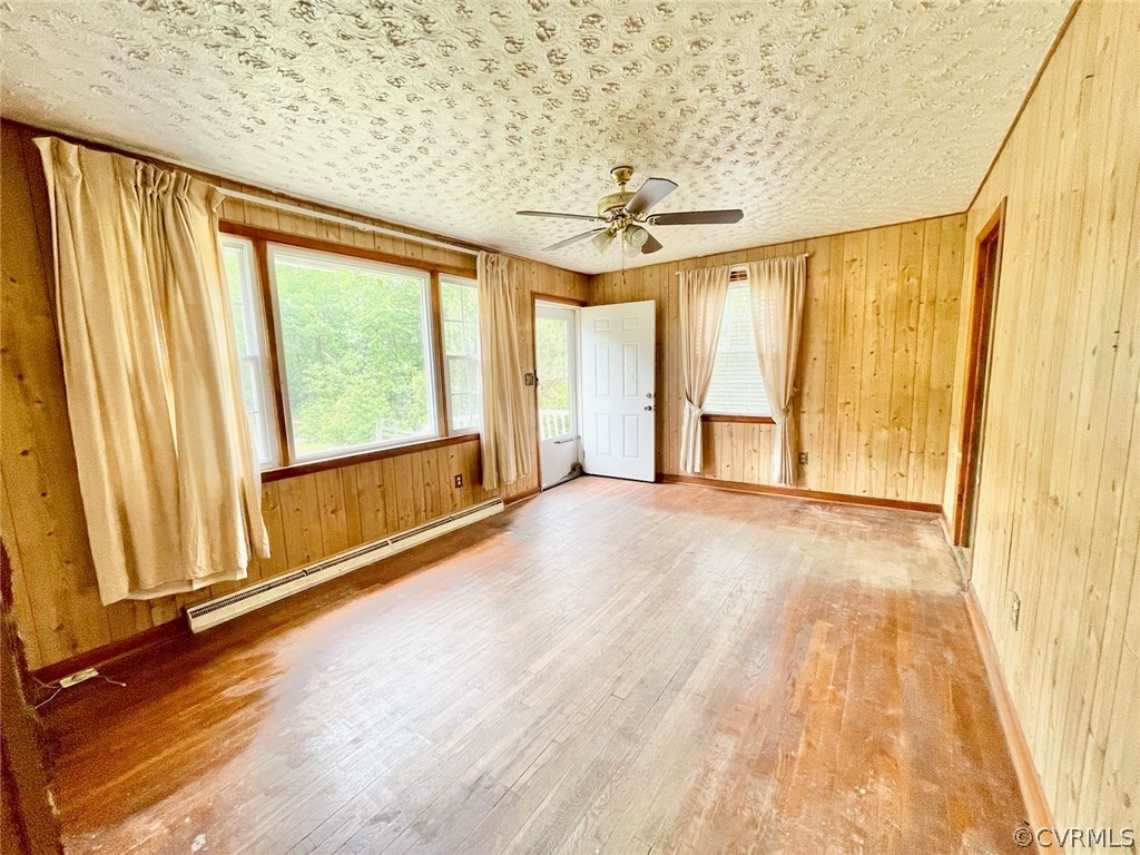 8805 Squirrel Level Road Petersburg, VA 23803 - Photo 3 of 15 Gallery Image 3